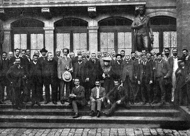 stuttgart-congress-of-second-international-1907-iisg-big-1_0.jpg
