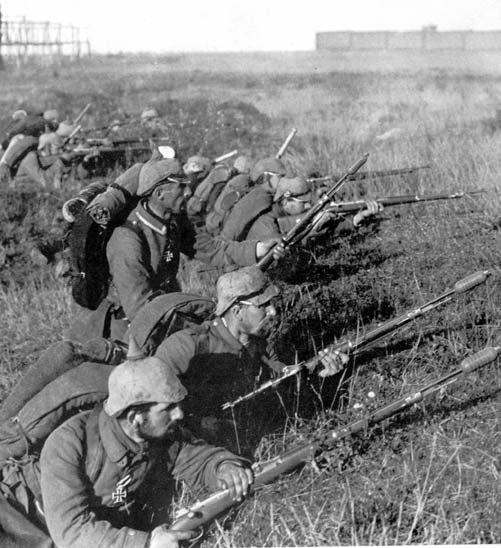 German_soldiers_Battle_of_Marne_WWI.jpg