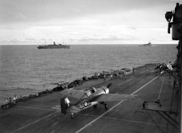 Flightdeck_of_HMS_Formidable.jpg