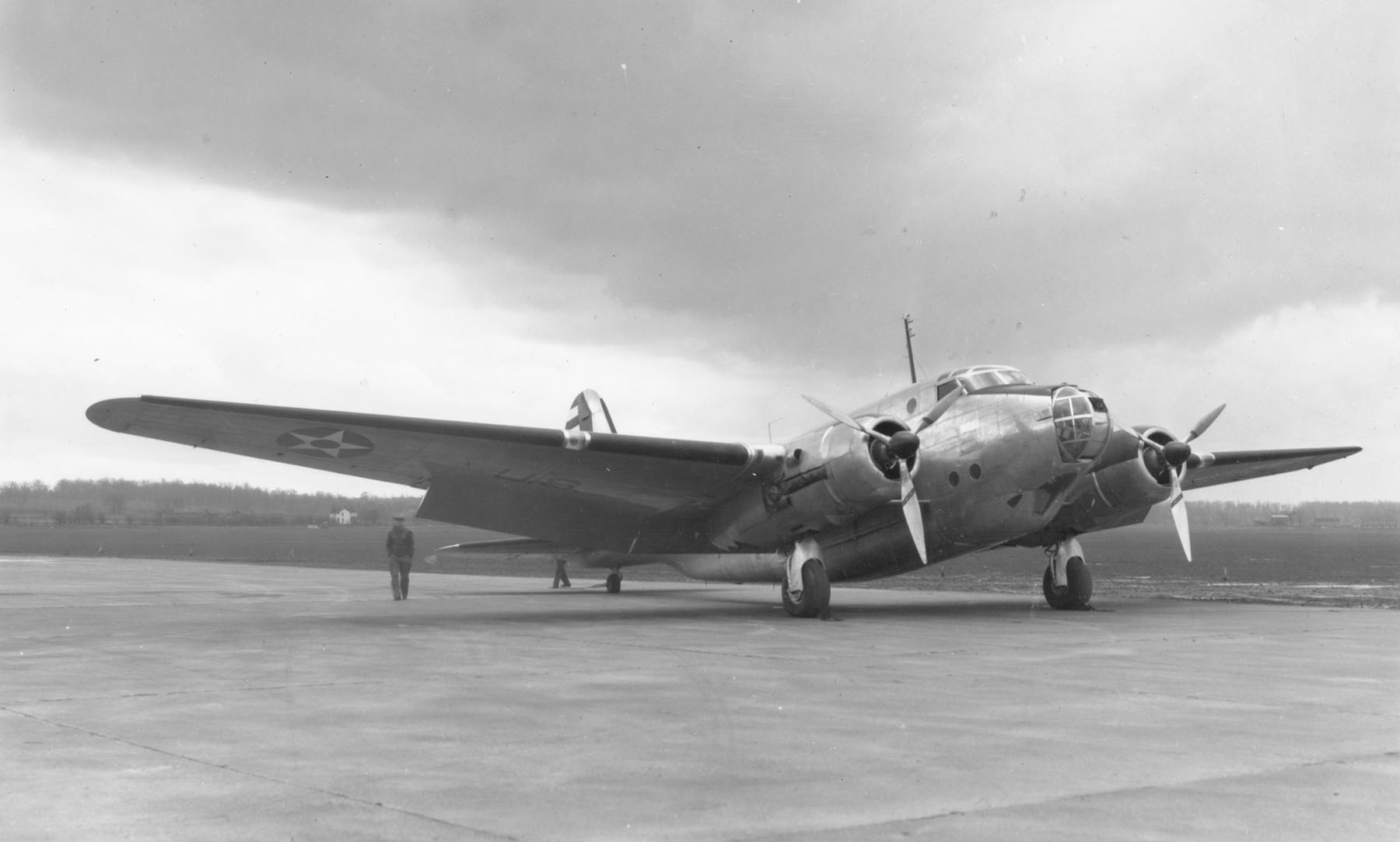 North_American_XB-21_1.jpg