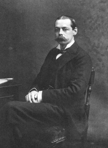 348px-Randolph_Churchill_in18830001.jpg