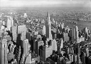 320px-Chrysler_Building_Midtown_Manhattan_New_York_City_1932.jpg