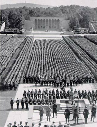 nuremberg_rally_formation.jpg