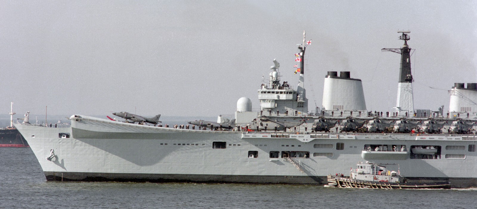 R05-HMS-Invincible-017.jpg